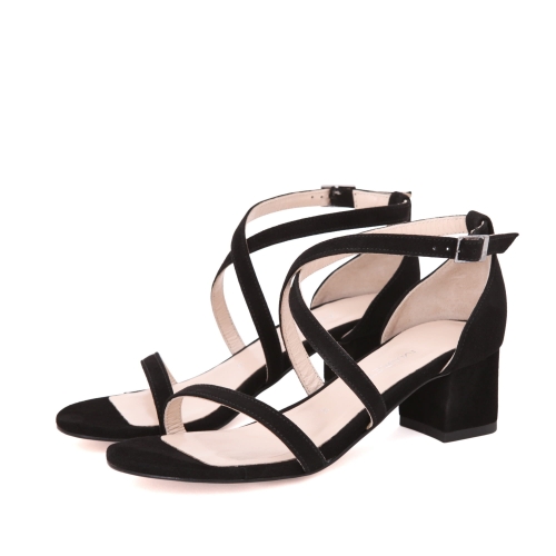 Małe buty damskie. Małe rozmiary 32-35. MARETTI PETITE SHOES 1500-18-002-A